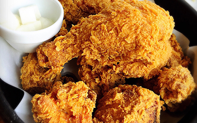 5 Ways Pressure Frying Makes Serving Fried Chicken Drastically Easier